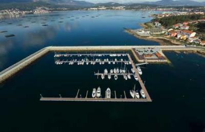 Boiro y el Club Náutico y Marina Cabo de Cruz se unen al 50 aniversario de la Martín Codax Rías Baixas Boiro y el Club Náutico y Marina Cabo de Cruz se unen al 50 aniversario de la Martín Codax Rías Baixas