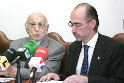 Concello de Baiona y Club de Yates renuevan la colaboración entre ambas instituciones Concello de Baiona y Club de Yates renuevan la colaboración entre ambas instituciones