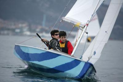 Cuatro tripulaciones del Náutico de Vigo al mundial de vaurien Cuatro tripulaciones del Náutico de Vigo al mundial de vaurien