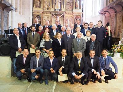 Distinciones entregadas en el acto celebrado en el Monasterio de Santo Estevo de Ribas do Sil, por la Cofradía Europea de la Vela.
