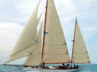 Eilean, el queche propiedad de Officine Panerai da comienzo a la temporada 2012  del Panerai Classic Yachts Challenge