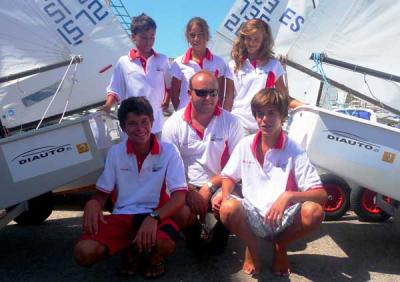 El Equipo de Optimist del Club de Mar Puerto Sherry al Nacional por Equipos de la mano de DIAUTO