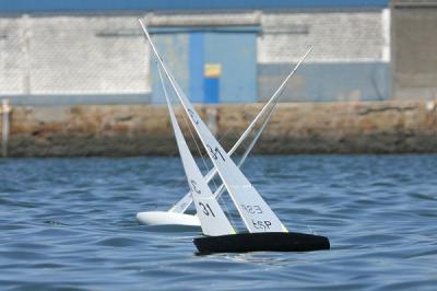 El gaditano Miguel Angel Iglesias alzó este domingo la segunda copa autonómica de la clase Vela Radio Control