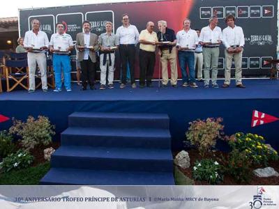 El Monte Real Club de Yates entregó los Premios Nacionales de Vela Terras Gauda 2014 - 2015 El Monte Real Club de Yates entregó los Premios Nacionales de Vela Terras Gauda 2014 - 2015
