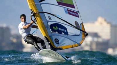 El olímpico Ivan Pastor participa en el Campeonato del Mundo de Raceboard 2014 de Blanes El olímpico Ivan Pastor participa en el Campeonato del Mundo de Raceboard 2014 de Blanes