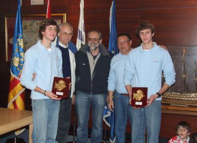 El RCN de Valencia premió a los mejores de vela ligera en el 2009 El RCN de Valencia premió a los mejores de vela ligera en el 2009