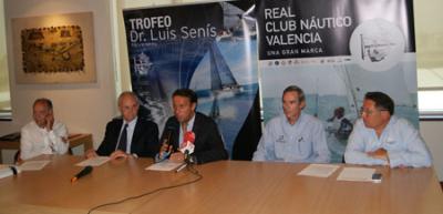 El Real Club Náutico de Valencia ha presentado esta mañana su calendario deportivo del mes de junio El Real Club Náutico de Valencia ha presentado esta mañana su calendario deportivo del mes de junio