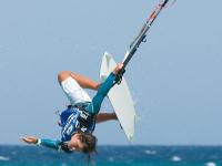 Gisela Pulido y Álex Pastor empiezan fuertes en el Mundial de Kiteboarding de Fuerteventura