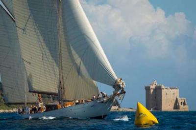 Gran final de la Panerai Classic Yachts Challenge 2013 con “les Regates Royales de Cannes Gran final de la Panerai Classic Yachts Challenge 2013 con “les Regates Royales de Cannes