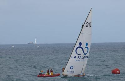 HOSPITAL LA PALOMA/Pueblo Guanche, líder invicto del Campeonato La Caja de Canarias de Vela Latina HOSPITAL LA PALOMA/Pueblo Guanche, líder invicto del Campeonato La Caja de Canarias de Vela Latina