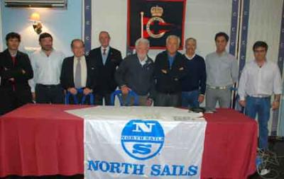 Impresionante acogida en el RCN de El Puerto de Santa María a la conferencia sobre trimado y tecnología en la fabricación de Velas Impresionante acogida en el RCN de El Puerto de Santa María a la conferencia sobre trimado y tecnología en la fabricación de Velas