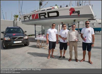 Jorge Martínez Aspar y King Energy dan el salto de las motos a la vela de alta competición Jorge Martínez Aspar y King Energy dan el salto de las motos a la vela de alta competición