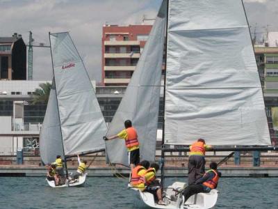 La Escola de la Mar de Burriana acoge el sábado la Final Autonómica de los Jocs Esportius de Vela 