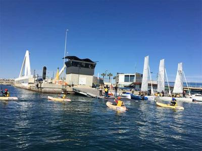 La Escola de Vela de la Federación de Vela de la CV da clases a alumnos de centros de reeducación de menores