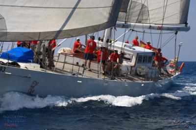 La Goleta Tirant Primer prepara la temporada 2012 como Barco Escuela de la Generalitat