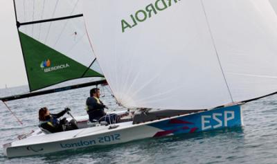 Los diplomas paralímpicos Carolina Lopez y Fernando Alvarez regresan a sus orígenes en la vela madrileña Los diplomas paralímpicos Carolina Lopez y Fernando Alvarez regresan a sus orígenes en la vela madrileña