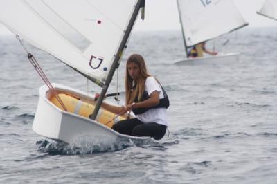 Manuela Huidobro, cuarta en el Europeo de Optimist y clasificada para el de Equipos Manuela Huidobro, cuarta en el Europeo de Optimist y clasificada para el de Equipos