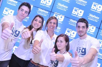 Más de 100 jóvenes en la charla de Marina Alabau en Madrid Más de 100 jóvenes en la charla de Marina Alabau en Madrid