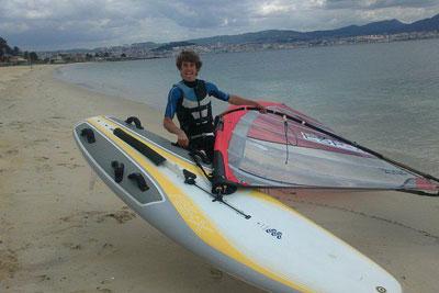 Tomás Vieito del CN Ccangas gana el ranking nacional rsx youth y se clasifica para el mundial isaf juvenil