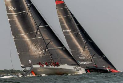 “Comanche” y “Rambler” embarcados hacia Sydney “Comanche” y “Rambler” embarcados hacia Sydney
