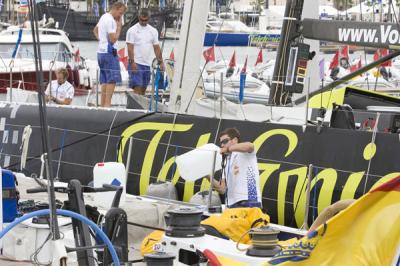 A tan sólo tres días de la salida de la Volvo Ocean Race, con su primera etapa de Alicante a Ciudad del Cabo –pasando la meta volante de Fernando de Noronha-