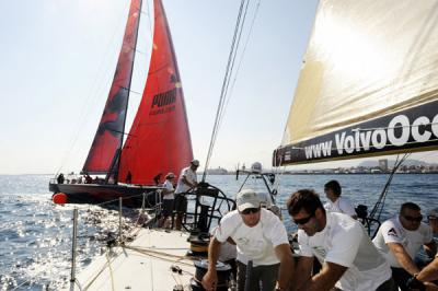 A tan solo tres días para el comienzo de la Volvo Ocean Race los equipos ya se encuentran finalizando su puesta a punto