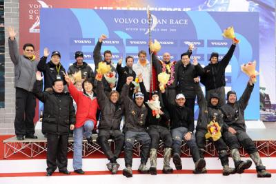 China homenajea al equipo Telefónica 