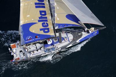 Como se esperaba ha sido una noche de vientos ligeros en esta tercera etapa de la Volvo Ocean Race. Como se esperaba ha sido una noche de vientos ligeros en esta tercera etapa de la Volvo Ocean Race.