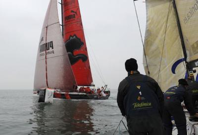 Con el patrón brasileño Torben Grael a la caña, Ericsson 4 hizo un primero y un segundo