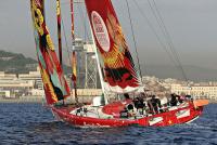 El Estrella Damm Sailing Team 1876 se mantiene en cabeza