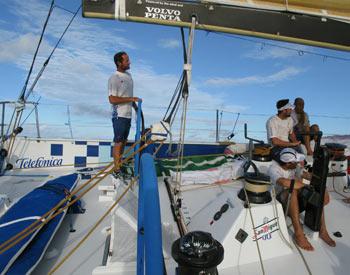 Ericsson 4 suda ríos de tinta para alcanzar la línea de llegada. Ericsson 4 suda ríos de tinta para alcanzar la línea de llegada.
