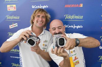 Mikel Pasabant y Gabriele Olivo, son los media crew del “Telefónica Negro” y “Telefónica azul”, respectivamente 