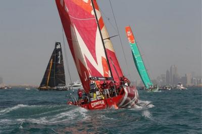 Abu Dhabi Ocean Racing gana en casa. La etapa 3 comienza mañana Abu Dhabi Ocean Racing gana en casa. La etapa 3 comienza mañana