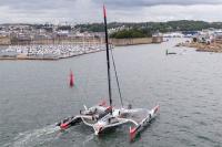 Alex Pella participa en el desafío Finistère Atlantique a bordo del “Actual Ultim 3”