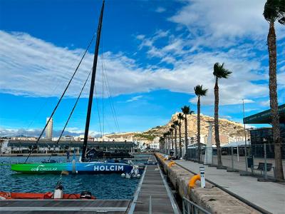 Alicante Puerto de Salida recibe las primeras embarcaciones IMOCA de la regata The Ocean Race Alicante Puerto de Salida recibe las primeras embarcaciones IMOCA de la regata The Ocean Race