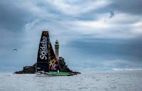 Barcos lentos más allá de las Scillies en la Rolex Fastnet Race