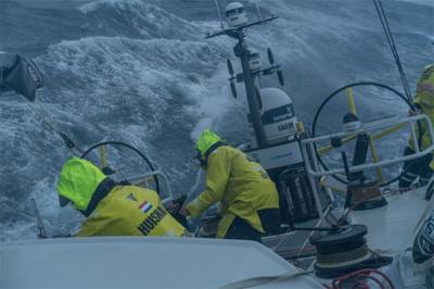 Brunel aguanta líder con MAPFRE y Dongfeng pegados a su popa Brunel aguanta líder con MAPFRE y Dongfeng pegados a su popa