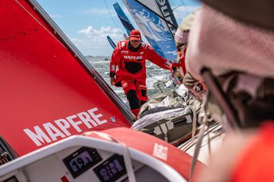 Brutal mano a mano entre MAPFRE y Dongfeng tras pasar Aarhus