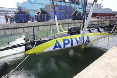 Construcción de Apivia: CDK Technologies bota su décimo IMOCA