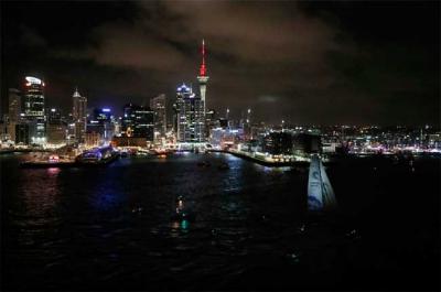 El AkzoNobel conquista Auckland en un final épico con una enorme remontada del MAPFRE incluida El AkzoNobel conquista Auckland en un final épico con una enorme remontada del MAPFRE incluida