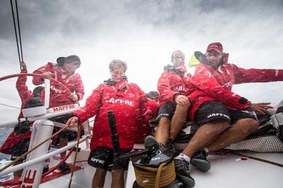 El Mapfre ya navega por el Atlántico El Mapfre ya navega por el Atlántico