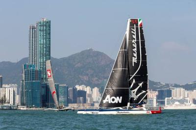 El Maserati Multi 70 de Giovanni Soldini inicia en la Royal Hong Kong Yacht Club Nha Trang Rally su cuarta regata del programa. El Maserati Multi 70 de Giovanni Soldini inicia en la Royal Hong Kong Yacht Club Nha Trang Rally su cuarta regata del programa.