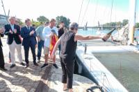 El navegante español Alex Pella presenta en Sevilla el primer desafío del Trofeo Oceánico Elcano