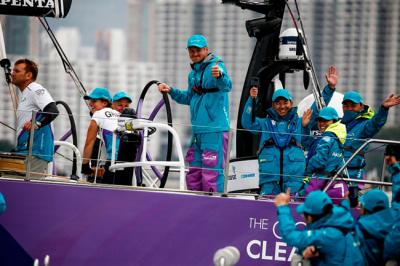 El team AkzoNobel se lleva el triunfo en la HGC In-Port Race Hong Kong