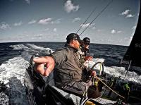 El Team Brunel de los cántabros Pablo Arrarte y Javier De la Plaza, en cabeza