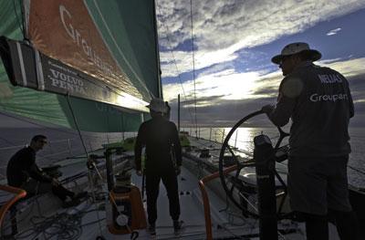 GROUPAMA SE ESCAPA POR EL ATLÁNTICO GROUPAMA SE ESCAPA POR EL ATLÁNTICO