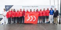  La bandera conmemorativa del V Centenario de la uelta al mundo ya ondea en el MAPFRE