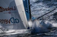 Las tripulaciones de The Ocean Race Europe luchan contra un feroz levante en Gibraltar en su ruta hacia el Mediterráneo