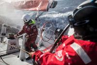 MAPFRE recupera la comunicación, y la flota se separa antes del Ecuador