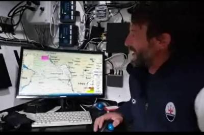MASERATI elige la opción africana para cruzar el Ecuador MASERATI elige la opción africana para cruzar el Ecuador